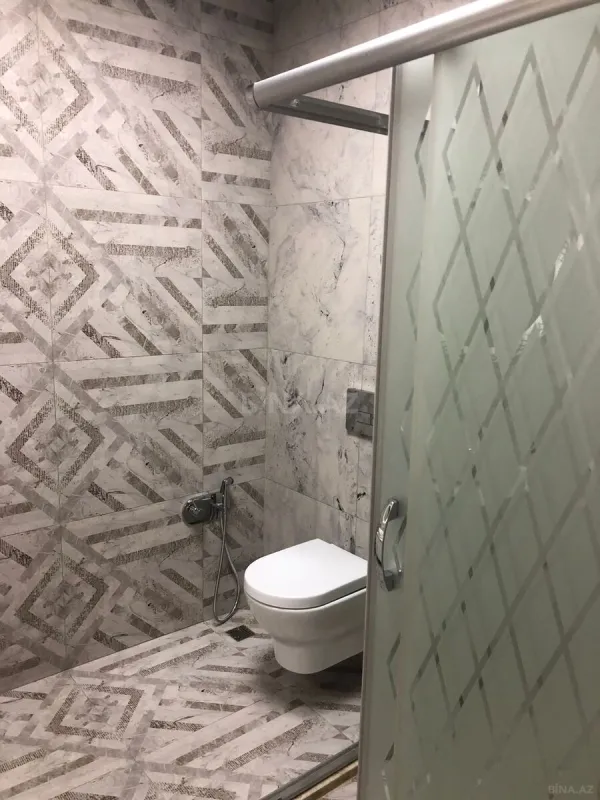 Kirayə verilir 2 otaqlı mənzil 100.3 m²