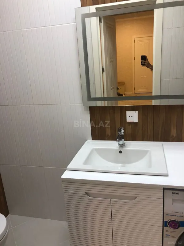 Kirayə verilir 2 otaqlı mənzil 100.3 m²