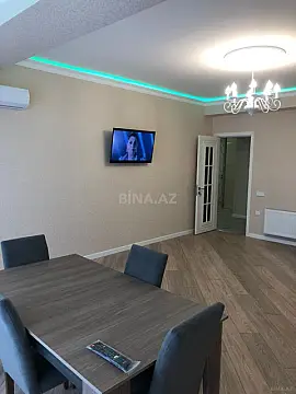 Kirayə verilir 2 otaqlı mənzil 100.3 m²