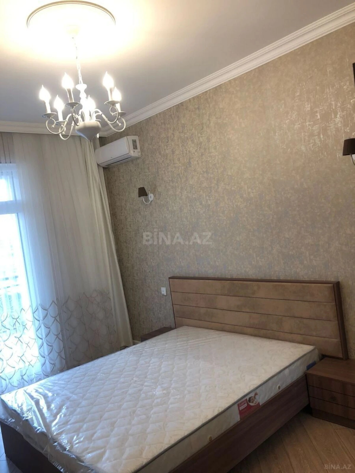 Kirayə verilir 2 otaqlı mənzil 100.3 m²