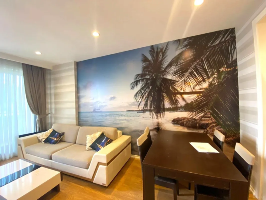 Kirayə verilir 2 otaqlı mənzil 90 m²