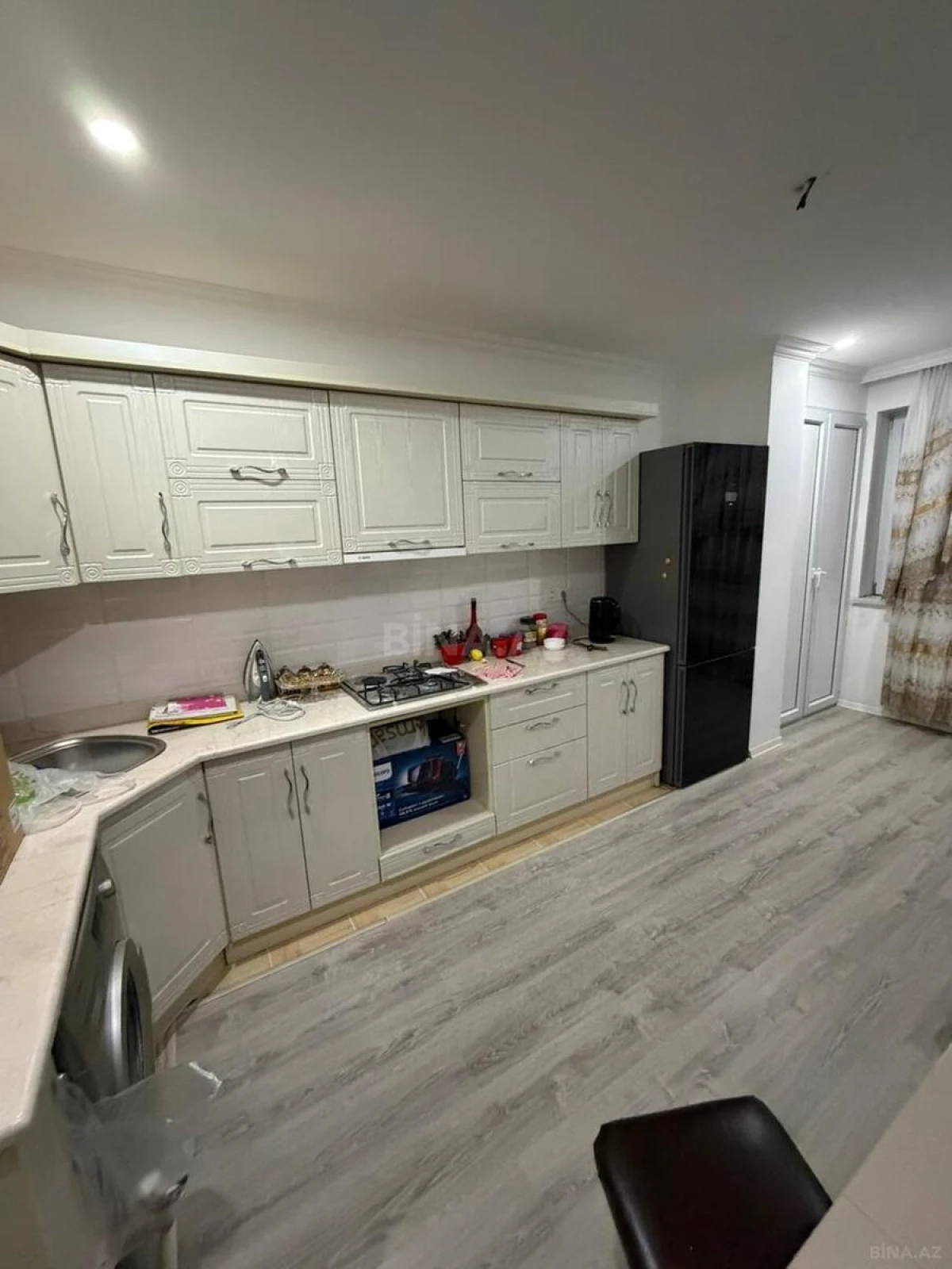 Satılır 2 otaqlı mənzil 63 m²