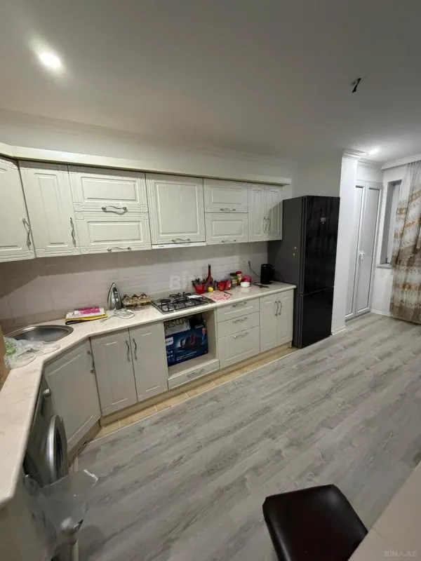 Satılır 2 otaqlı mənzil 63 m²