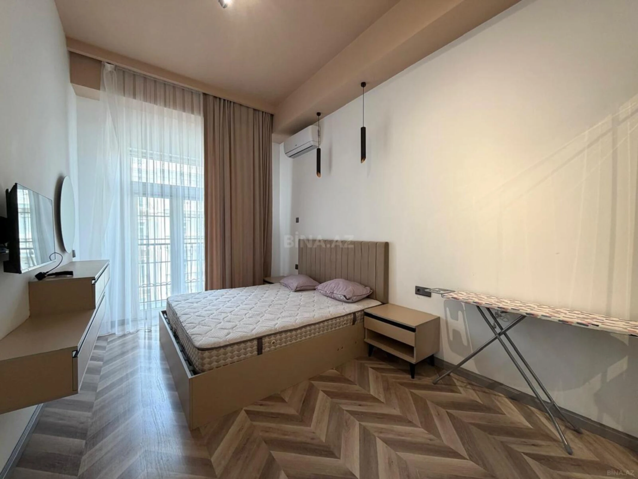 Kirayə verilir 2 otaqlı mənzil 70 m²