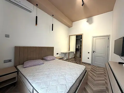Kirayə verilir 2 otaqlı mənzil 70 m²