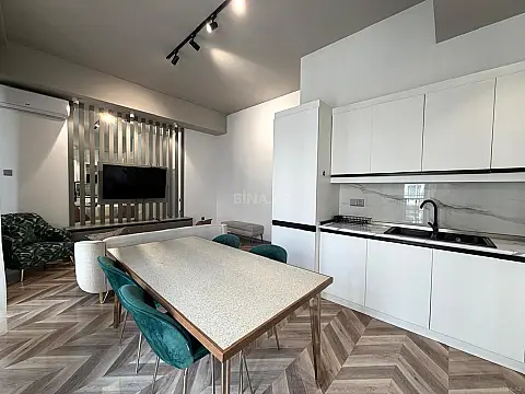 Kirayə verilir 2 otaqlı mənzil 70 m²