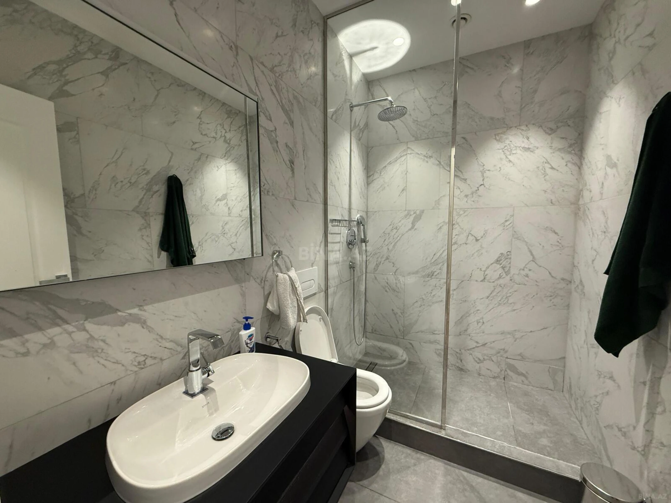 Kirayə verilir 3 otaqlı mənzil 100 m²