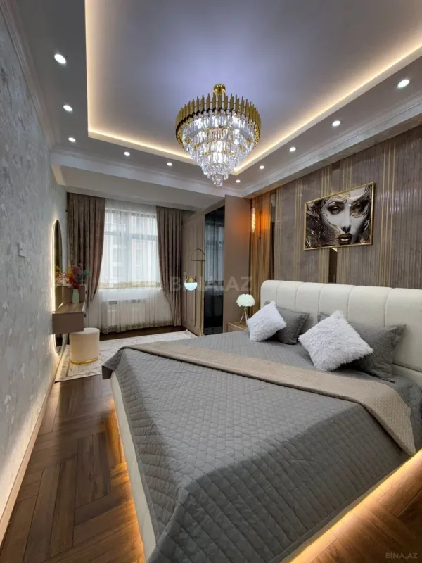 Satılır 3 otaqlı mənzil 127 m²