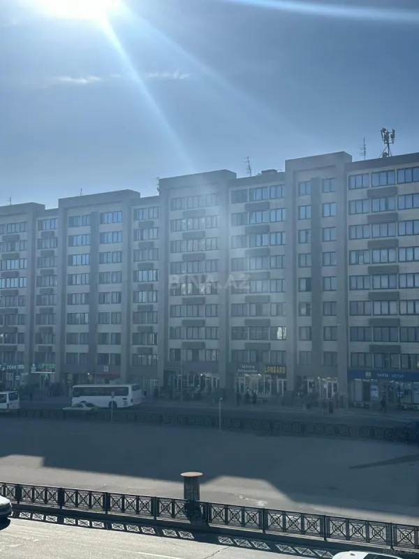Kirayə verilir 4 otaqlı mənzil 100 m²