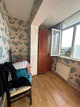 Kirayə verilir 4 otaqlı mənzil 100 m²