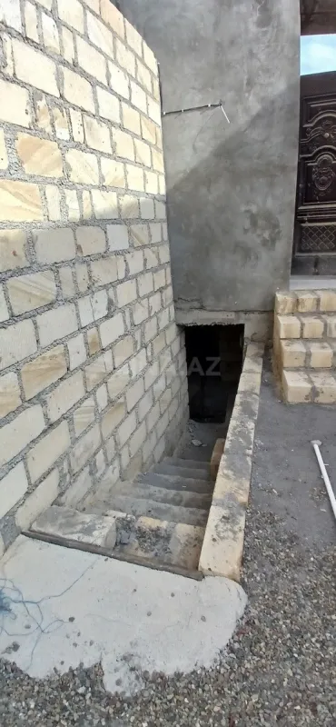 Satılır 4 otaqlı həyət evi 120 m²