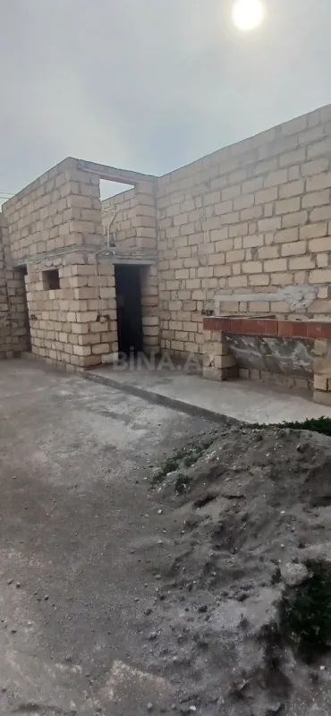 Satılır 4 otaqlı həyət evi 120 m²