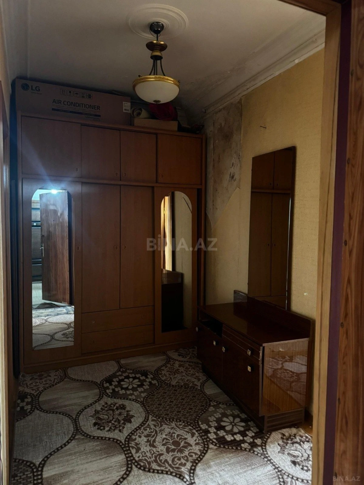 Kirayə verilir 2 otaqlı mənzil 63 m²