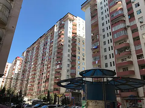 Kirayə verilir 3 otaqlı mənzil 103 m² — Bakı, Həzi Aslanov qəs. 3 otaq 103.00 m²