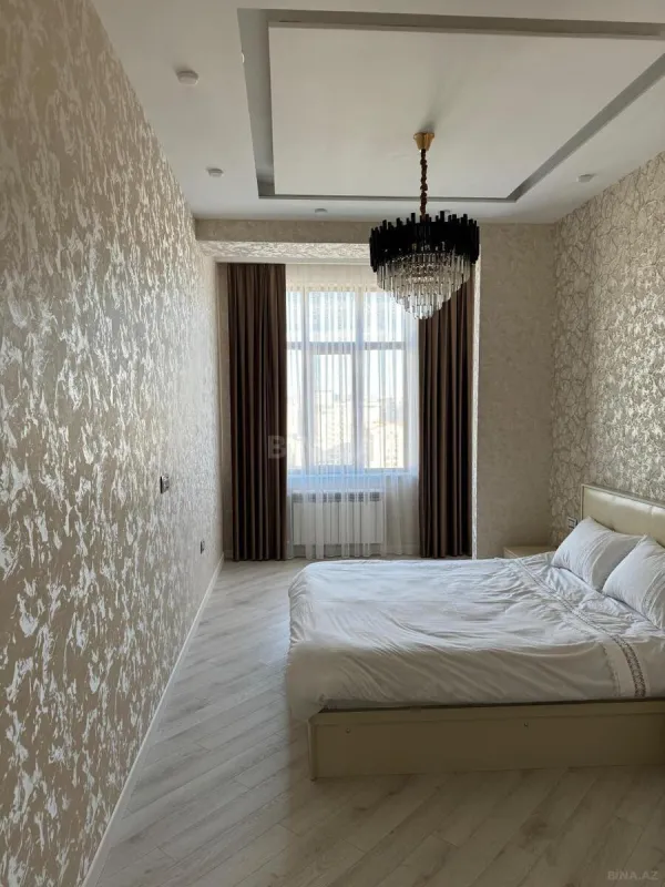 Kirayə verilir 3 otaqlı mənzil 120 m²