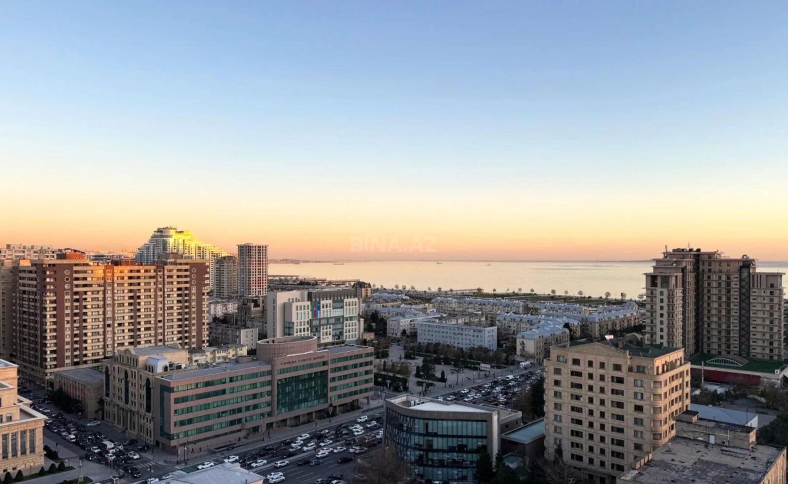 Kirayə verilir 3 otaqlı mənzil 120 m²