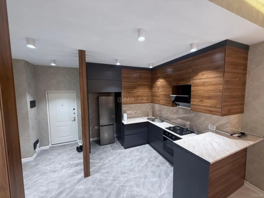 Kirayə verilir 3 otaqlı mənzil 120 m²