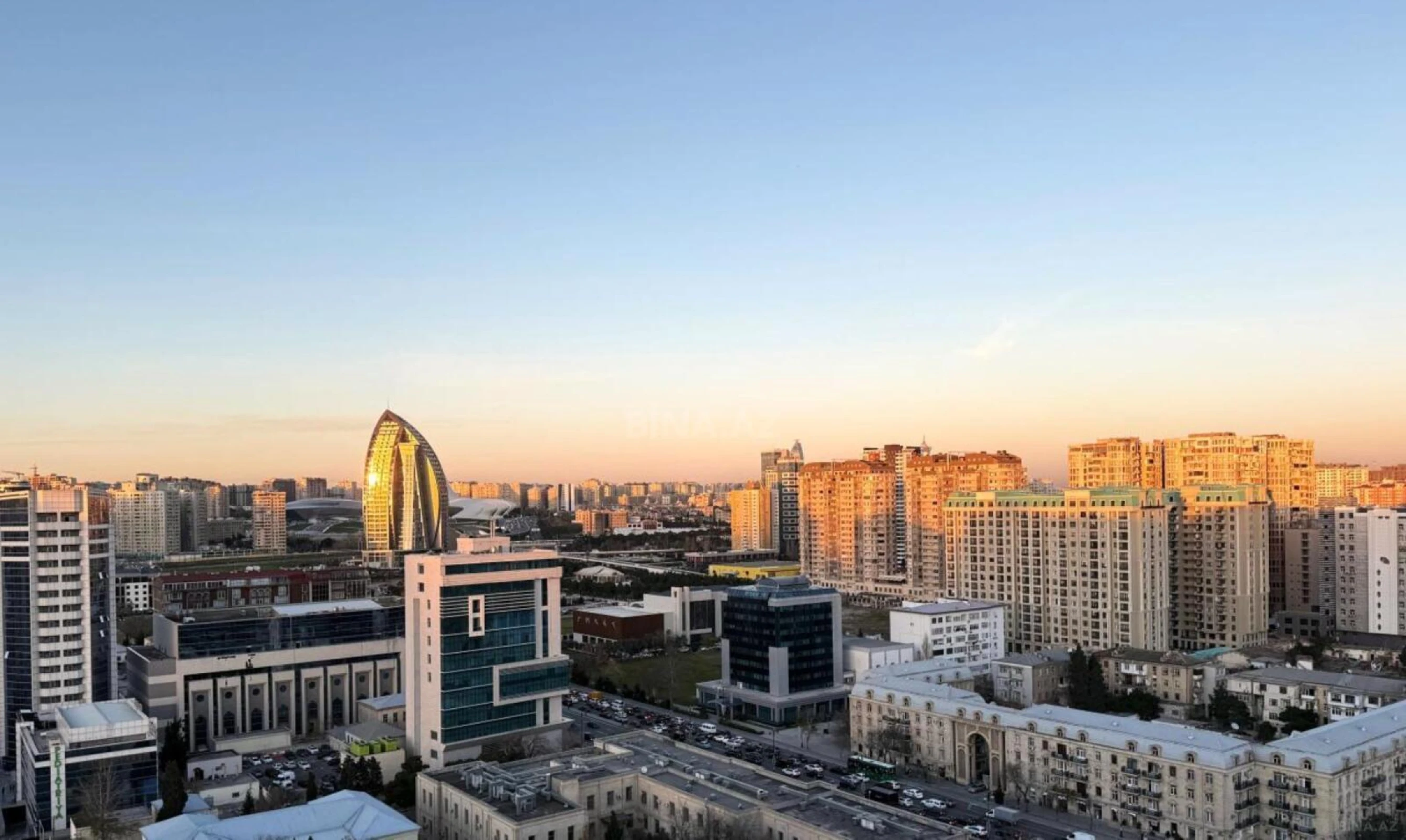 Kirayə verilir 3 otaqlı mənzil 120 m²