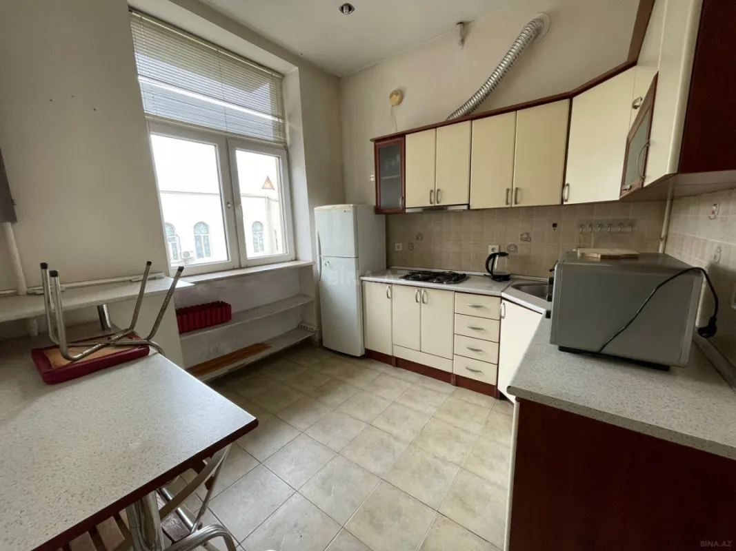 Kirayə verilir 3 otaqlı mənzil 80 m²