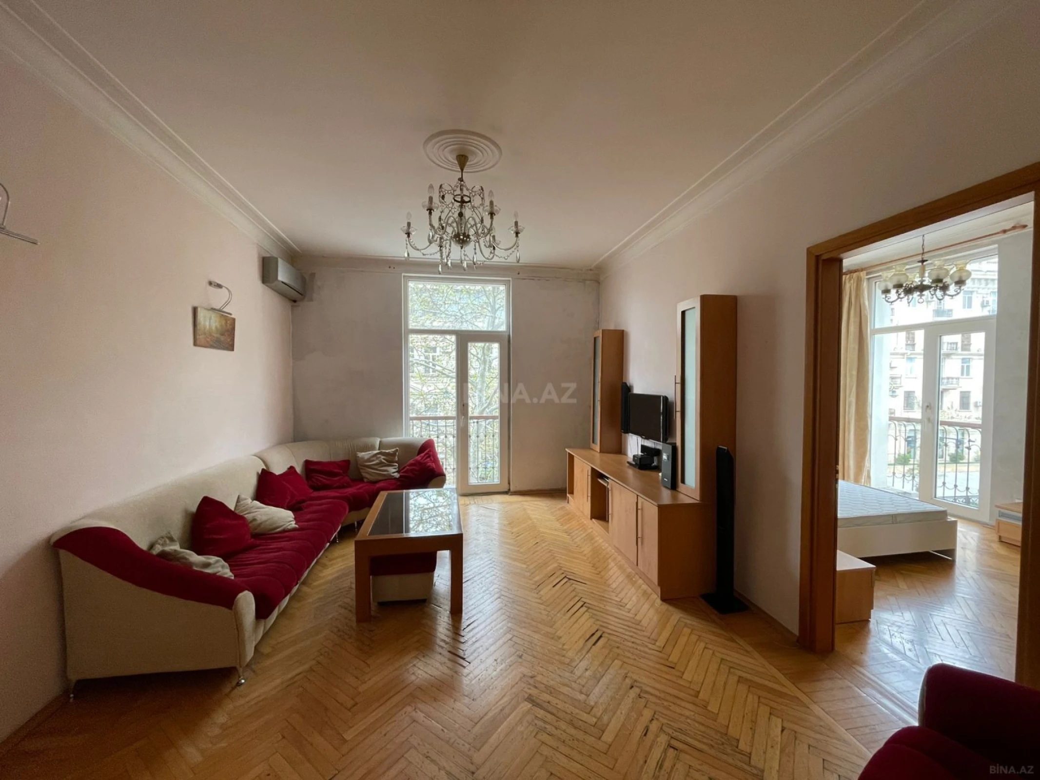 Kirayə verilir 3 otaqlı mənzil 80 m²