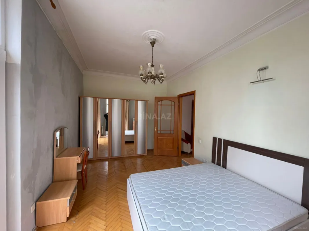 Kirayə verilir 3 otaqlı mənzil 80 m²