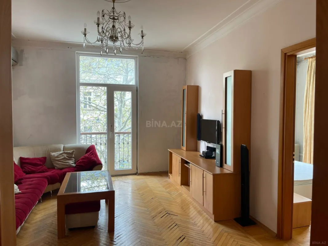 Kirayə verilir 3 otaqlı mənzil 80 m²