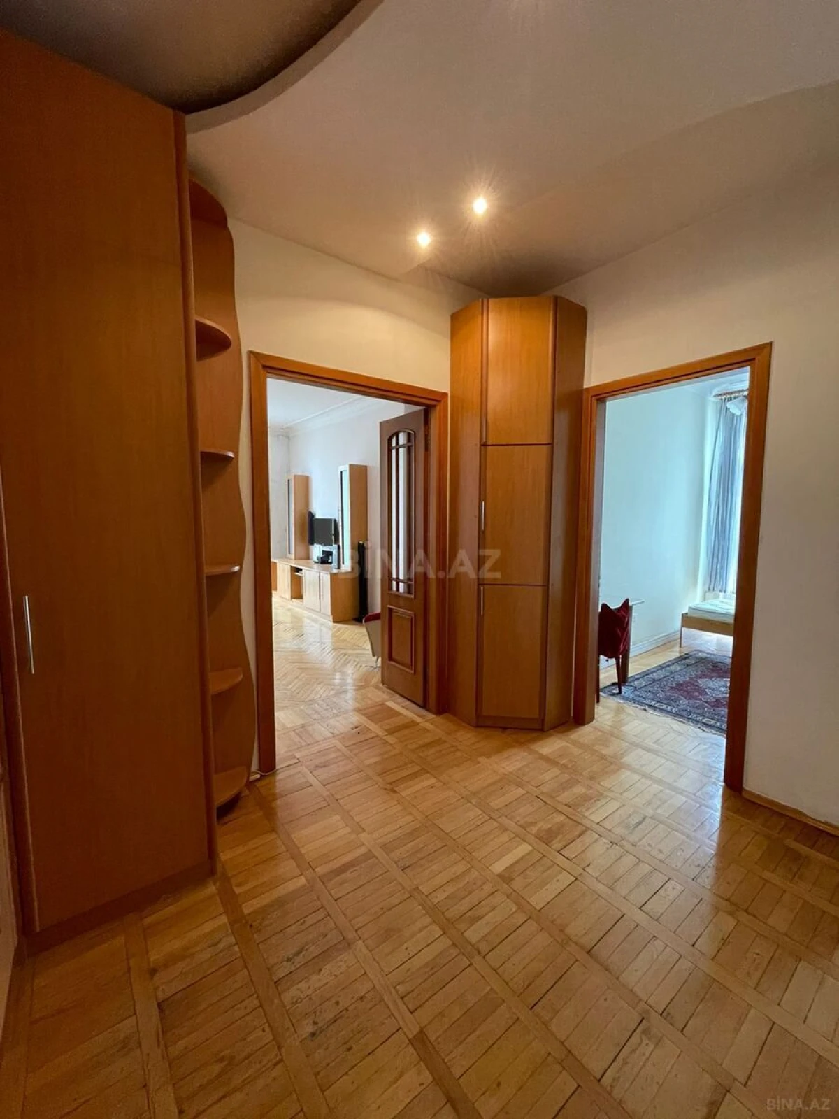 Kirayə verilir 3 otaqlı mənzil 80 m²