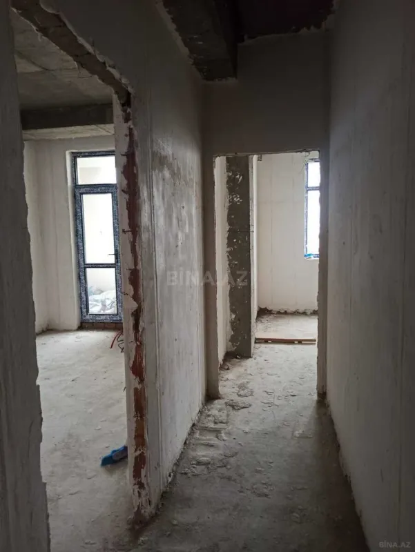 Satılır 3 otaqlı mənzil 145 m²