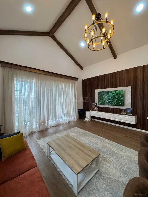 Satılır 5 otaqlı həyət evi 155 m²