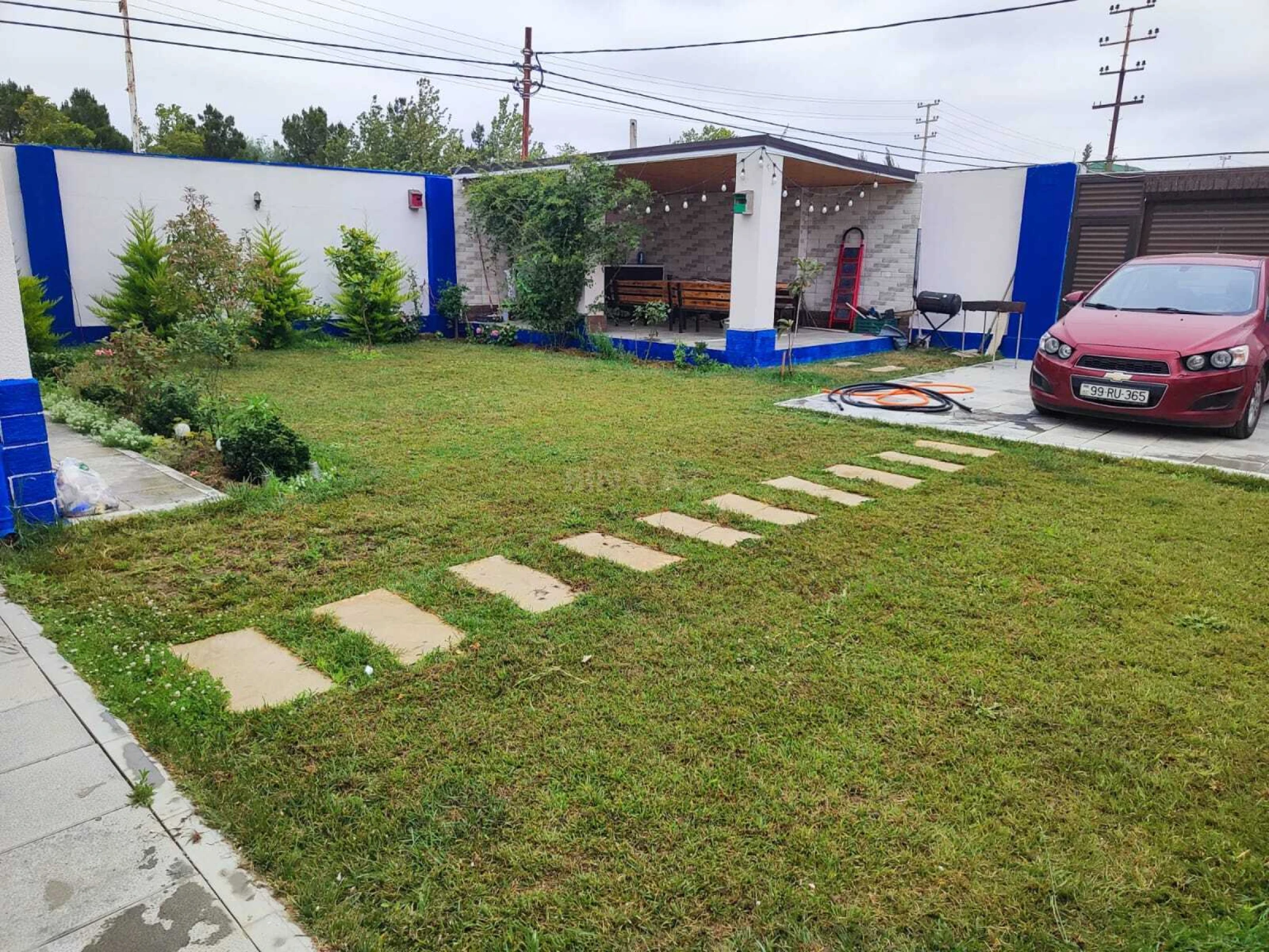 Satılır 5 otaqlı həyət evi 155 m²