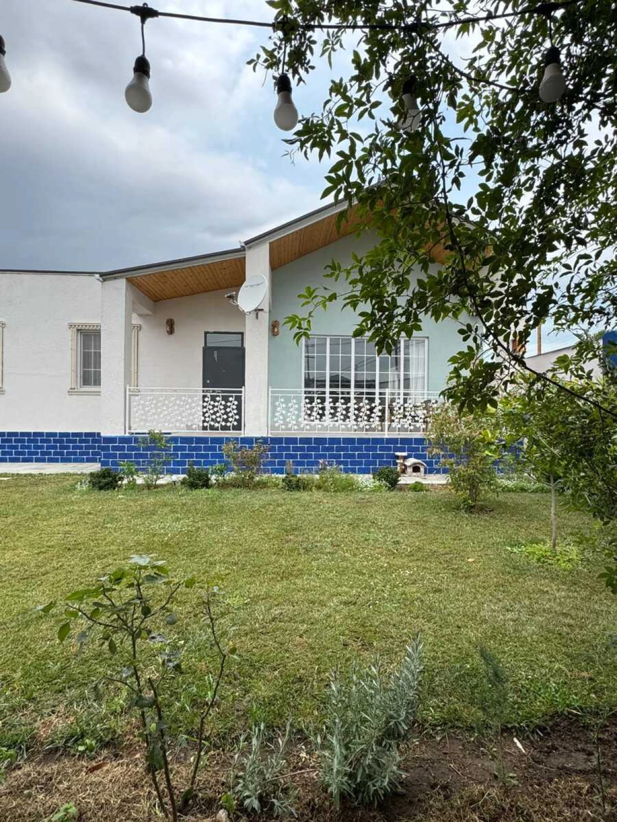 Satılır 5 otaqlı həyət evi 155 m²