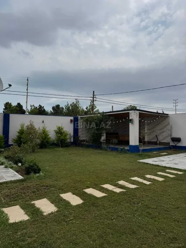 Satılır 5 otaqlı həyət evi 155 m²