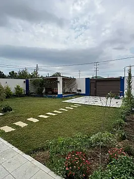 Satılır 5 otaqlı həyət evi 155 m²