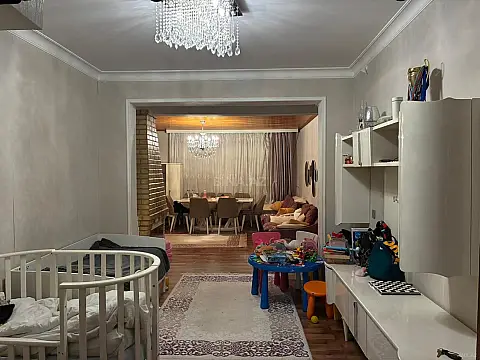 Satılır 3 otaqlı mənzil 79 m²
