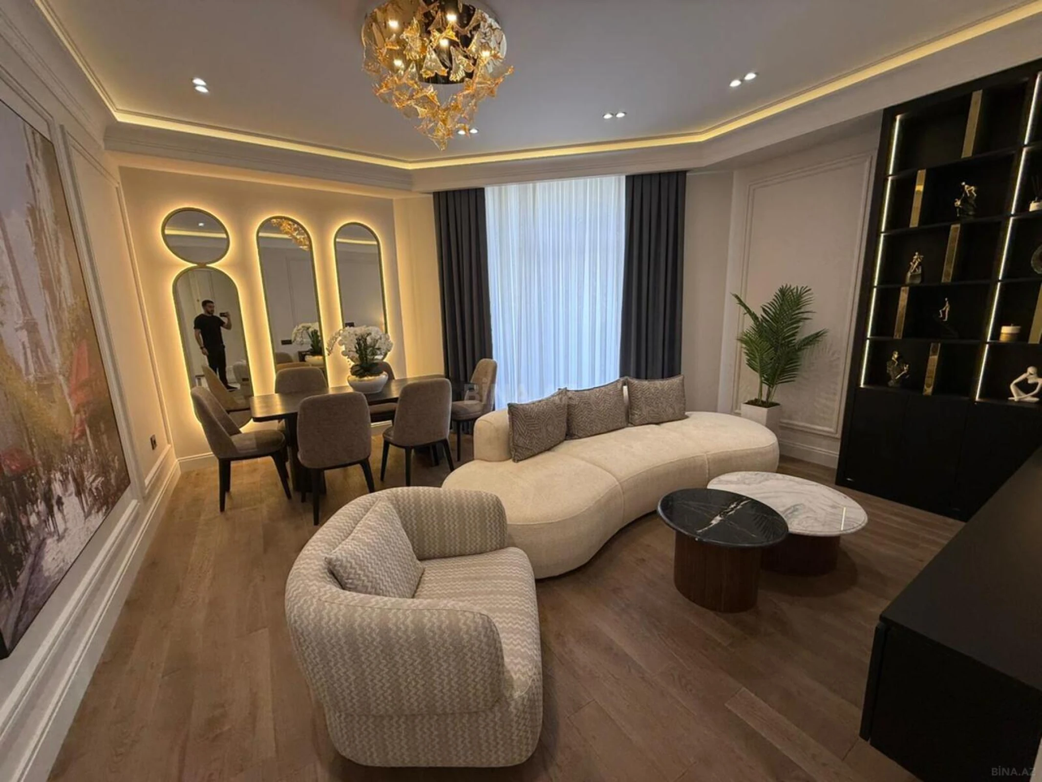 Satılır 3 otaqlı mənzil 124 m²