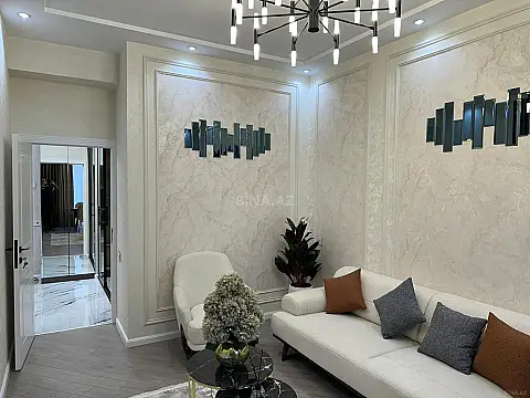 Kirayə verilir 2 otaqlı mənzil 65 m²