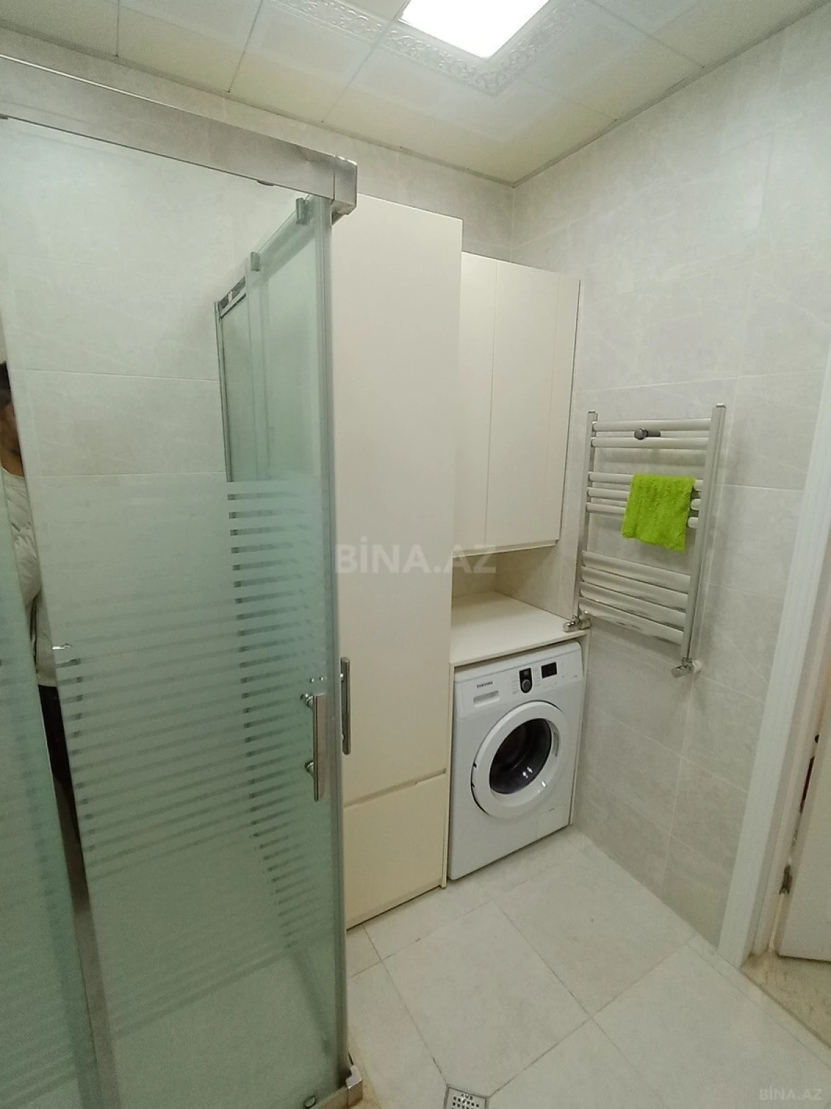 Kirayə verilir 2 otaqlı mənzil 65 m²