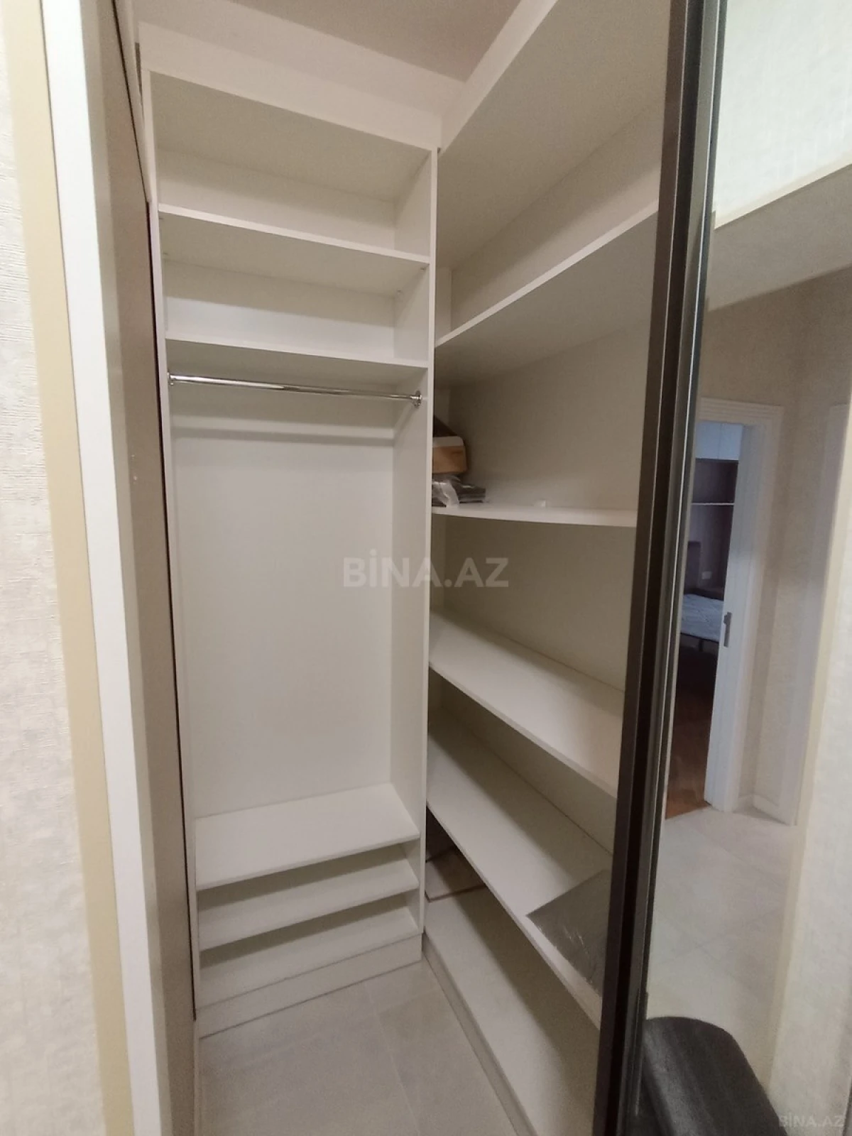 Kirayə verilir 2 otaqlı mənzil 65 m²
