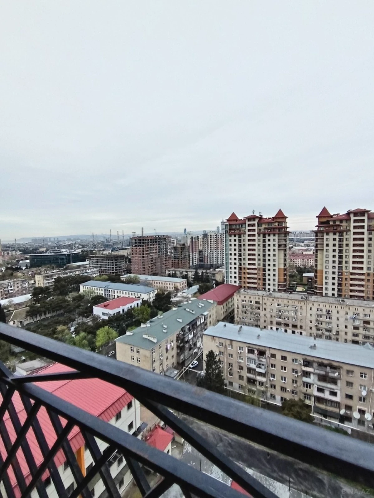 Kirayə verilir 2 otaqlı mənzil 65 m²