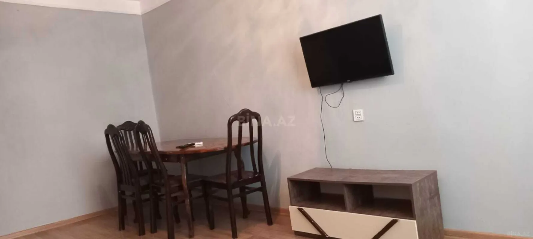 Kirayə verilir 2 otaqlı mənzil 60 m²