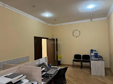 Kirayə verilir 3 otaqlı ofis 150 m²