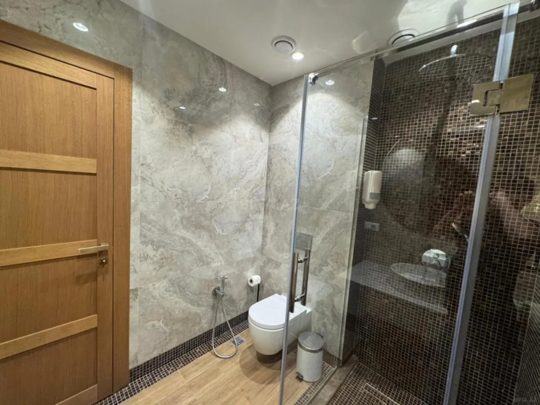 Kirayə verilir 1 otaqlı mənzil 42.5 m²