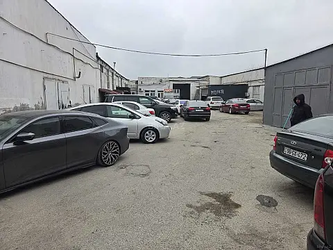 Kirayə verilir obyekt 40 m²