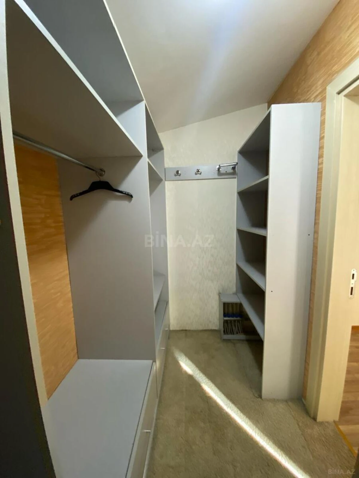 Satılır 7 otaqlı həyət evi 280 m²