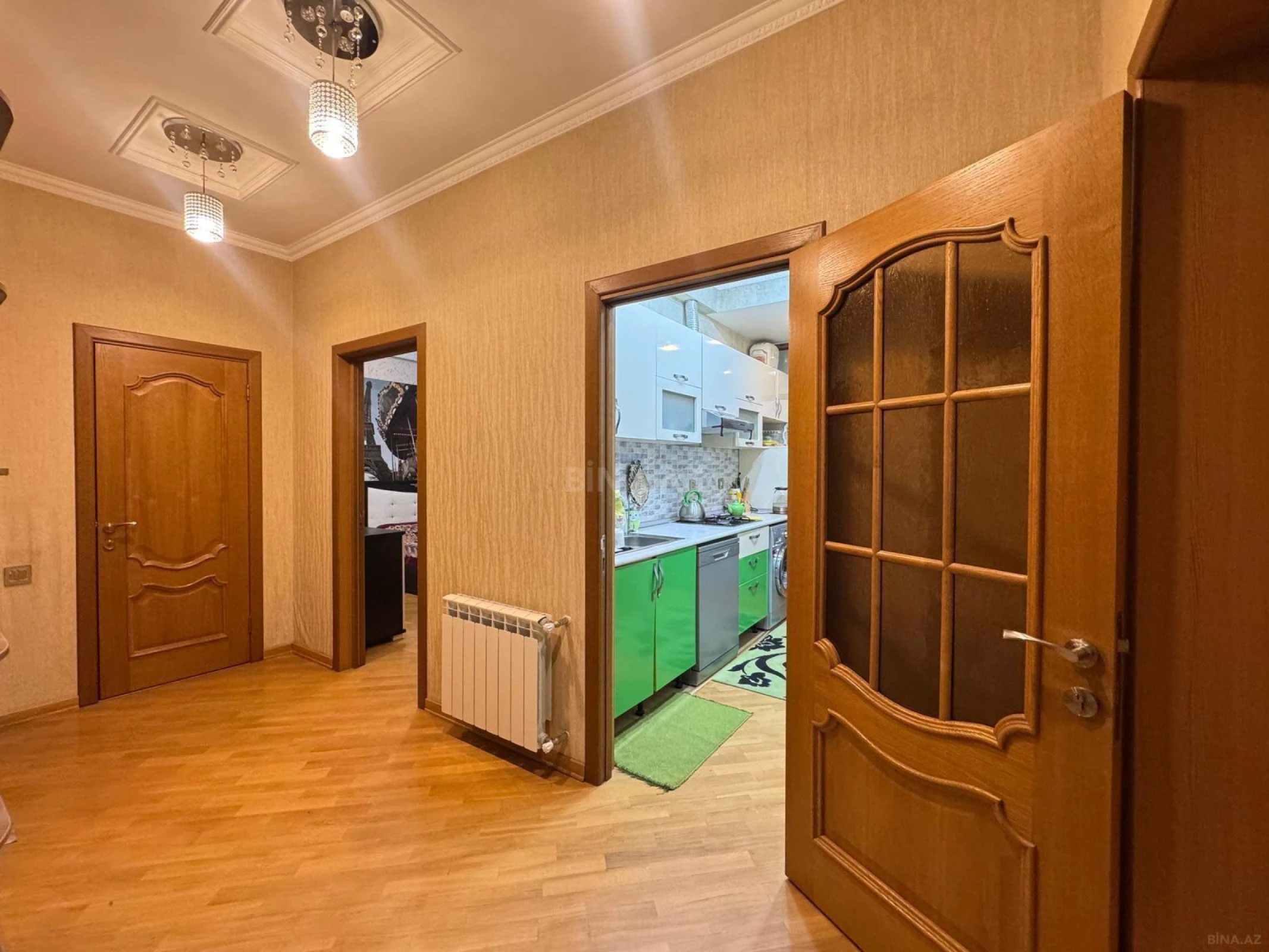 Satılır 3 otaqlı mənzil 110 m²