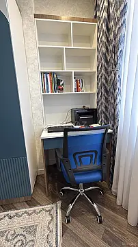 Satılır 4 otaqlı mənzil 200 m²