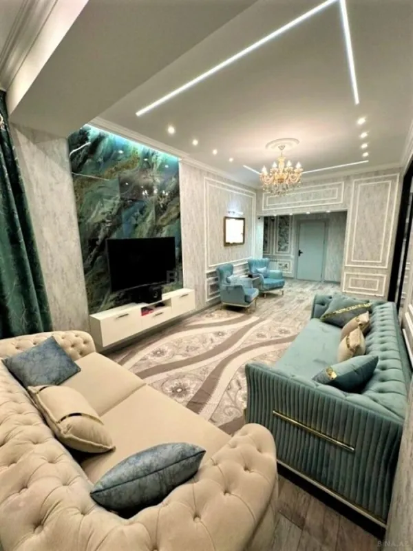 Satılır 3 otaqlı mənzil 117 m²