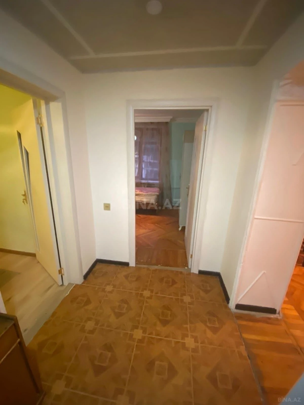 Kirayə verilir 3 otaqlı mənzil 64 m²