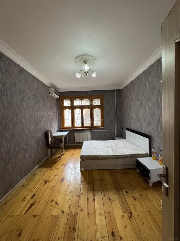 Kirayə verilir 2 otaqlı mənzil 45 m²