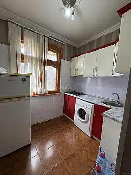 Kirayə verilir 2 otaqlı mənzil 45 m²